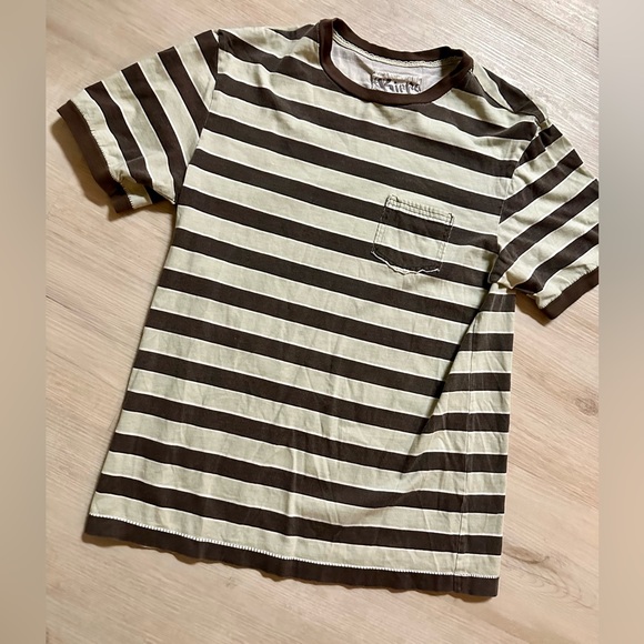 Men's Striped Pocket T-shirt | Brown/Light Stripes | Size Small Casual Comfort - Picture 1 of 8